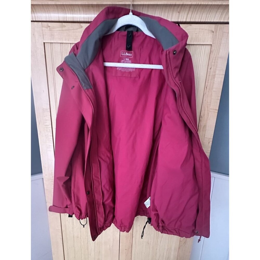 L. L. Bean Women’s Sz L Durable Water-Resistant Full Zip Hooded Burgundy Jacket - Picture 6 of 9